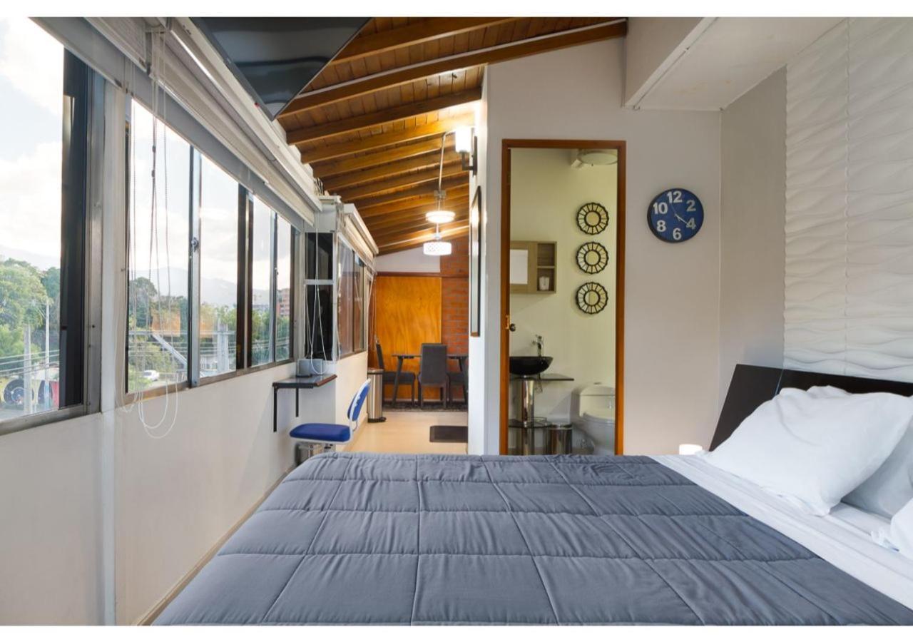 Studios Exito Medellín Buitenkant foto